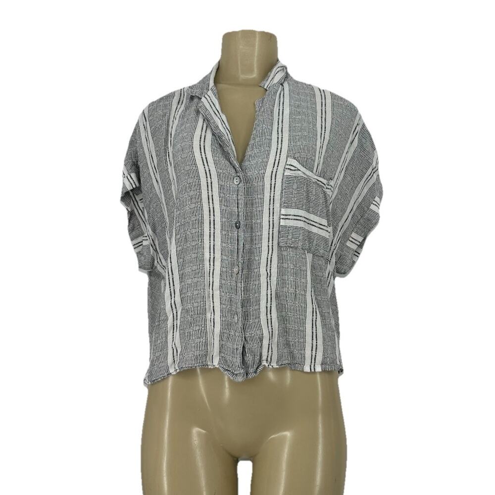 Evereve Small Women Button Up Cropped Top Shirt Grey Stripe Viscose 46-2